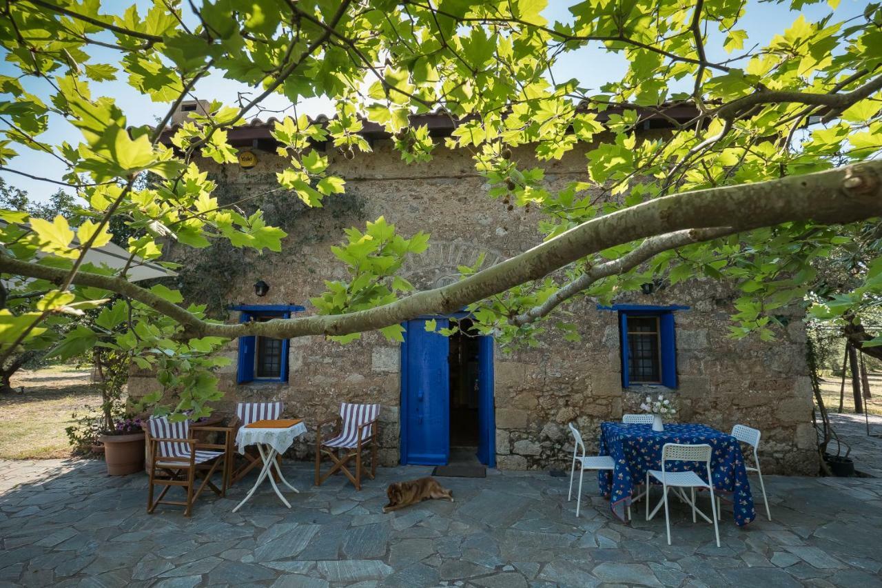 Mercouri Stone Cottage Korakochori Bagian luar foto