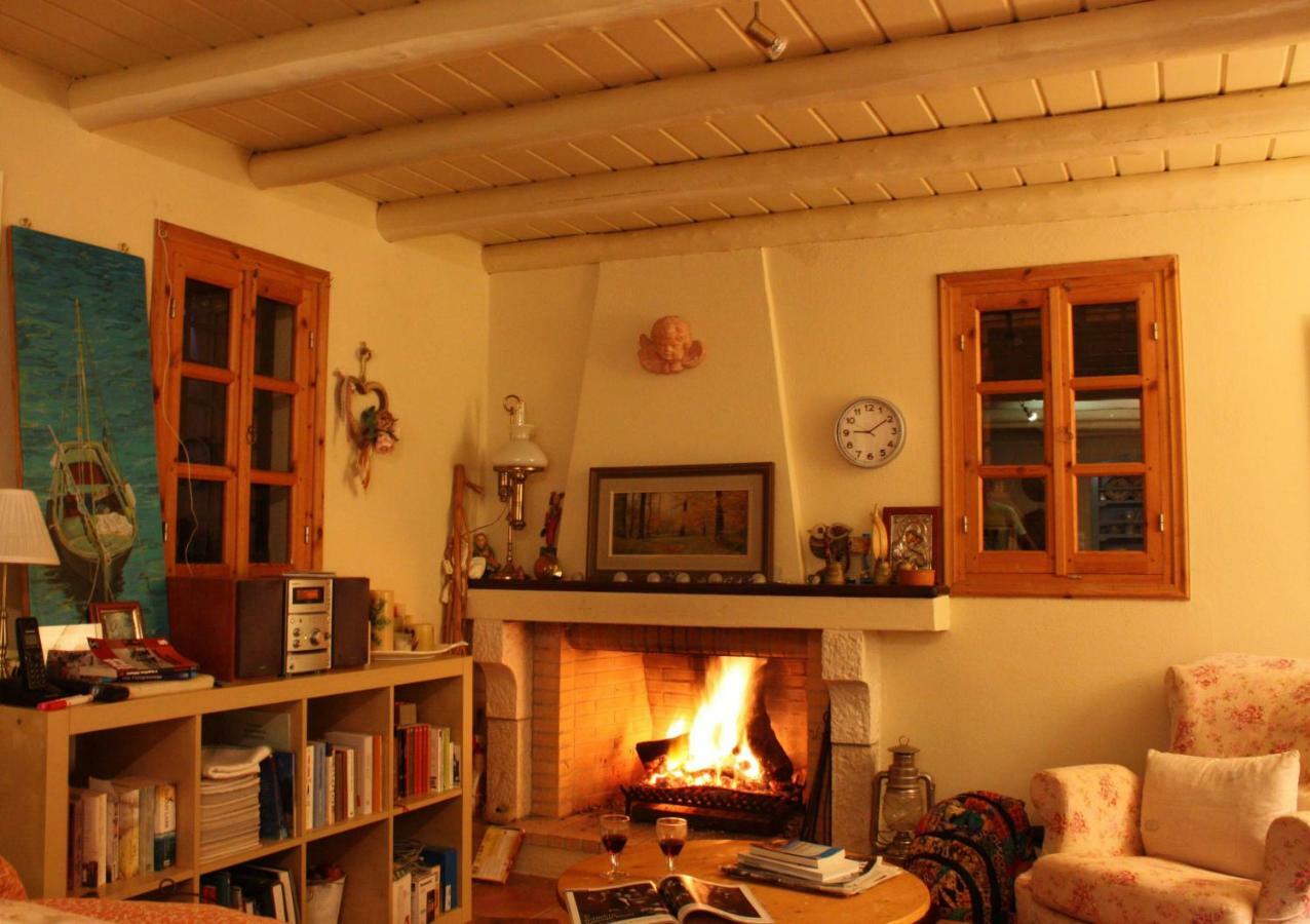 Mercouri Stone Cottage Korakochori Bagian luar foto