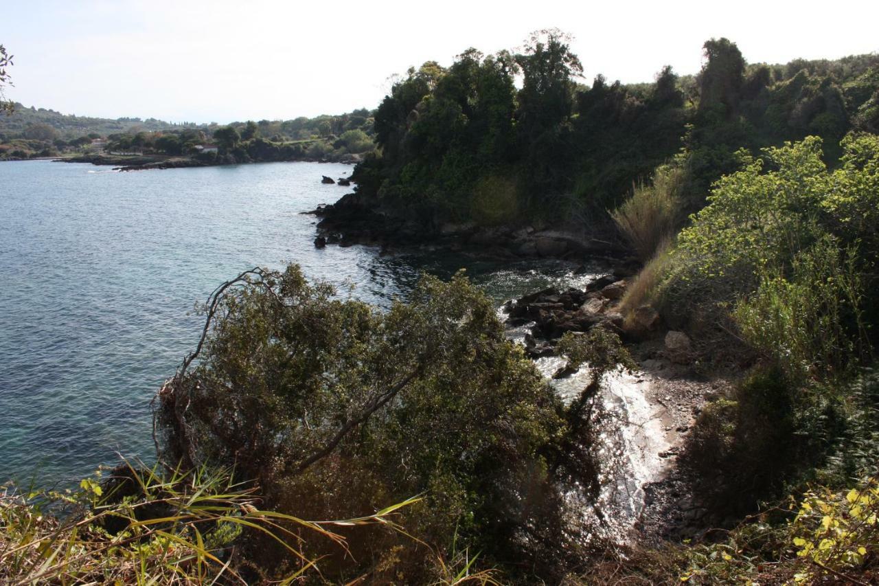 Mercouri Stone Cottage Korakochori Bagian luar foto